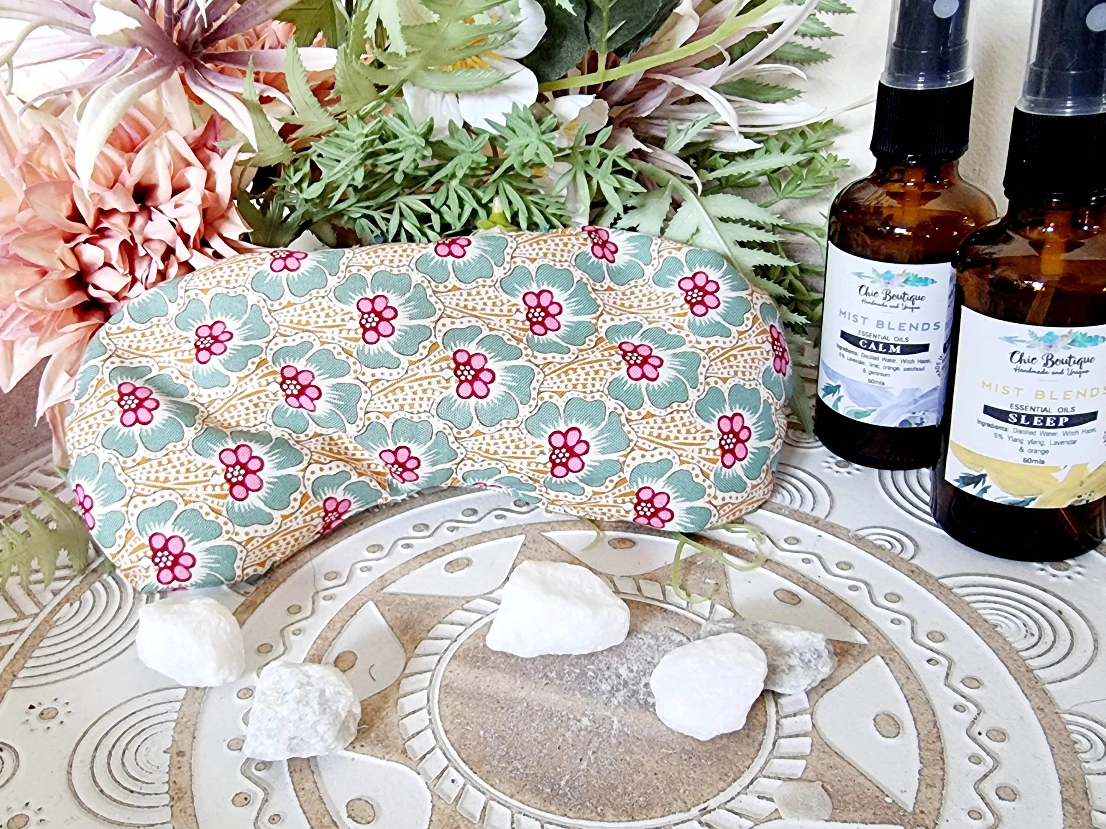 AROMATHERAPY EYE PILLOWS