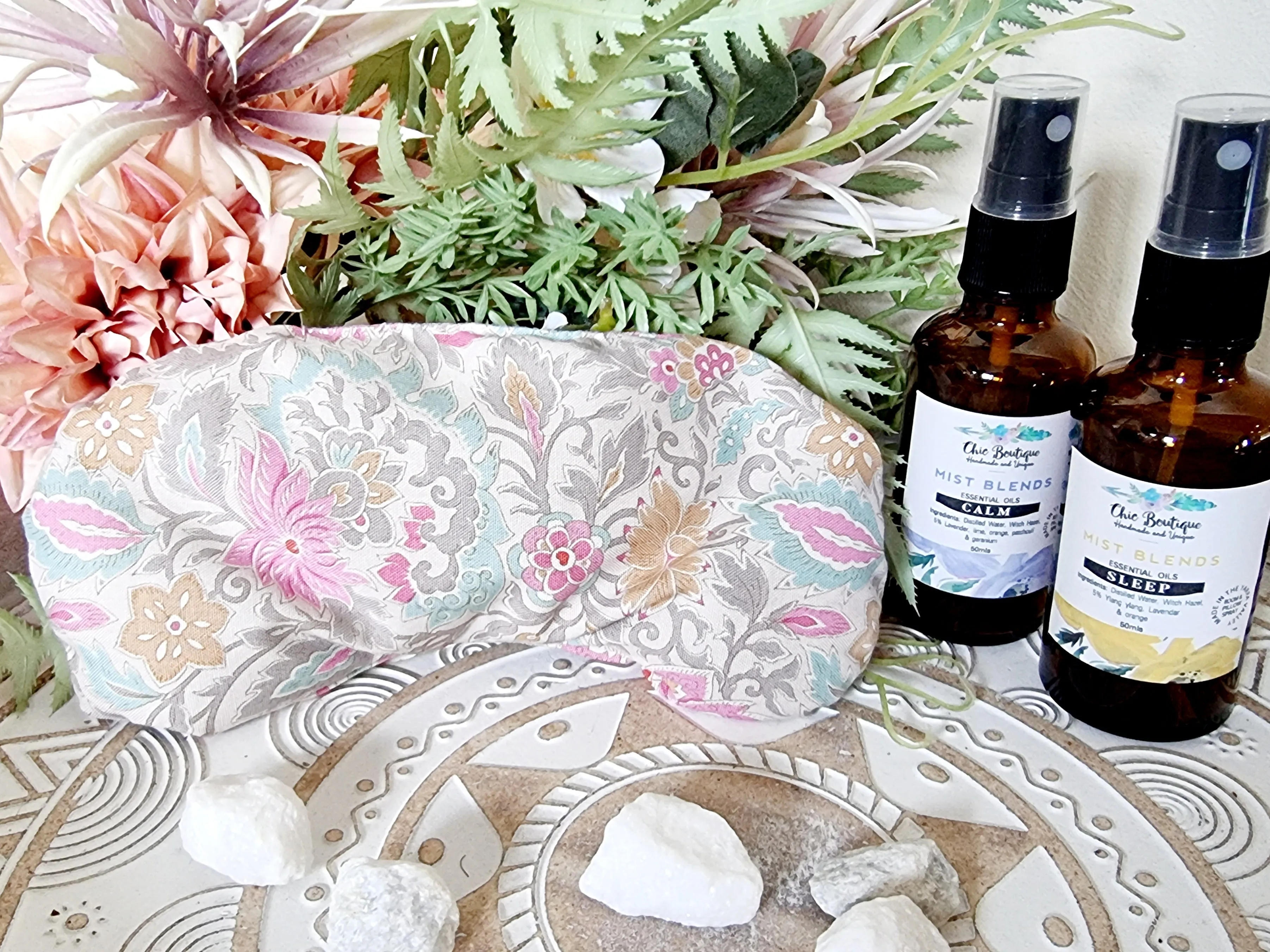 AROMATHERAPY EYE PILLOWS