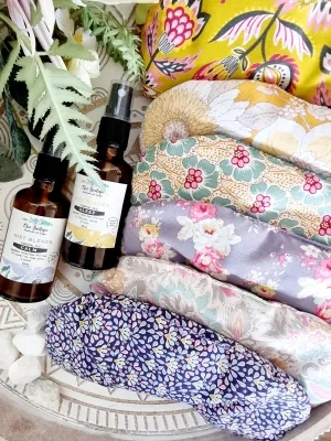 AROMATHERAPY EYE PILLOWS