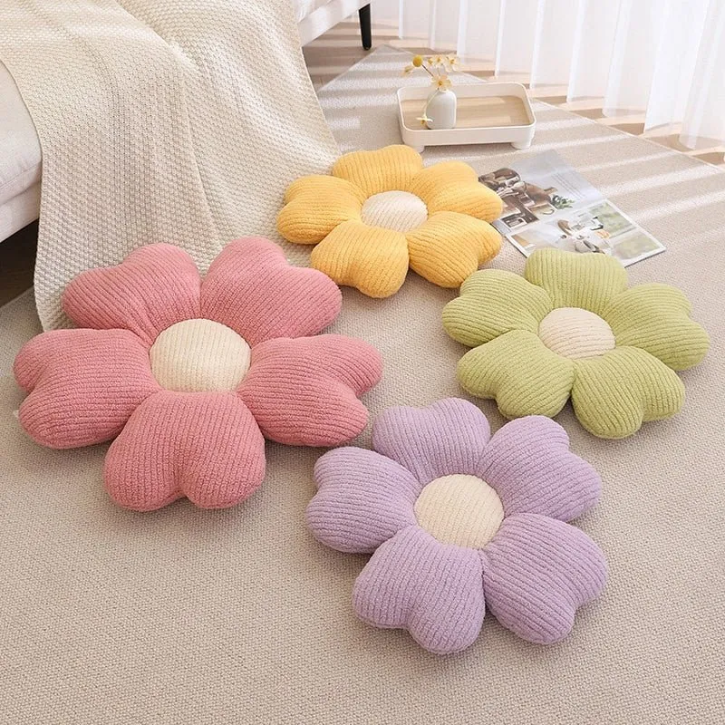 Charming Flower Cushion Set