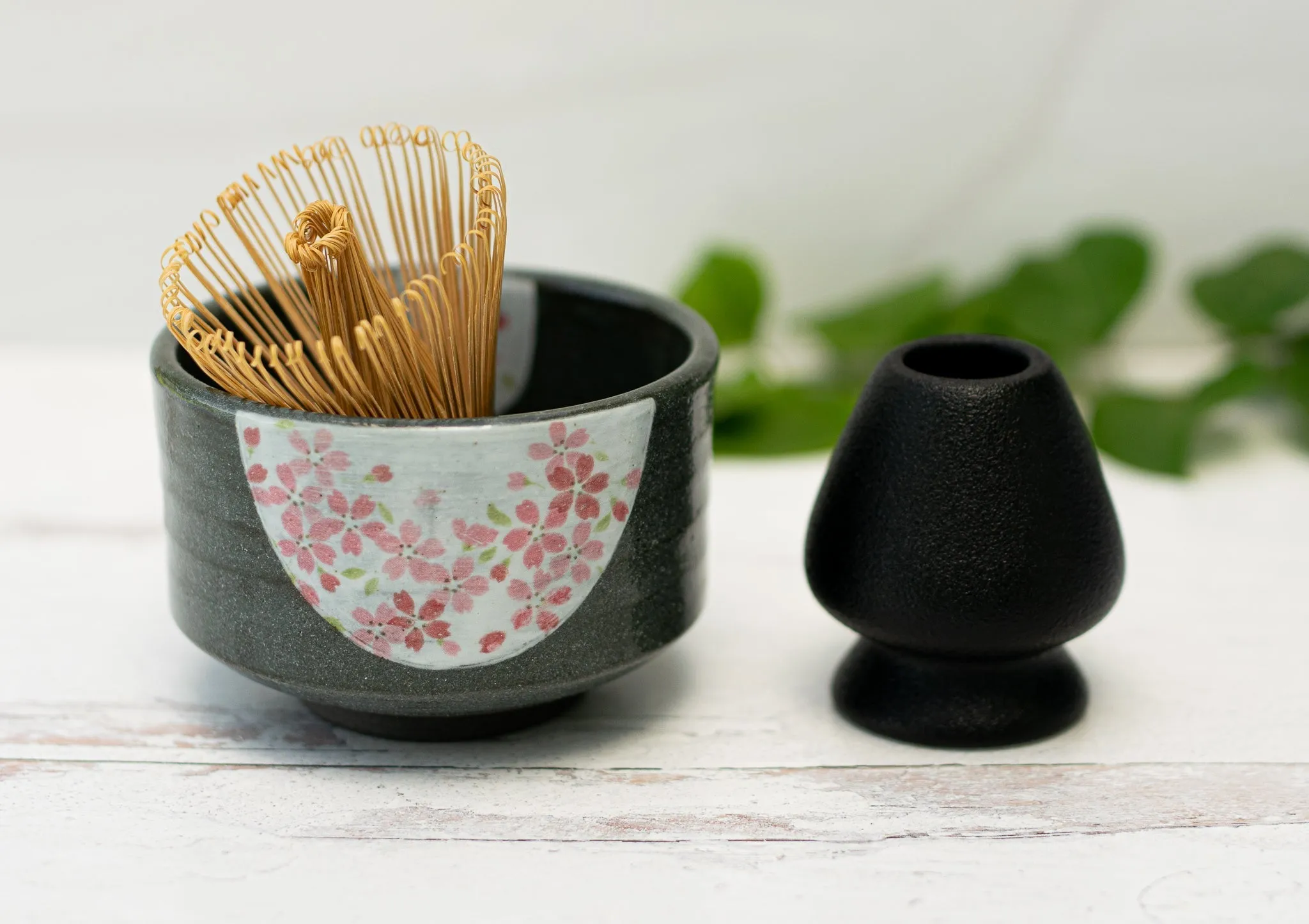 Dark Grey Flowers Bowl | Tea Ceremony