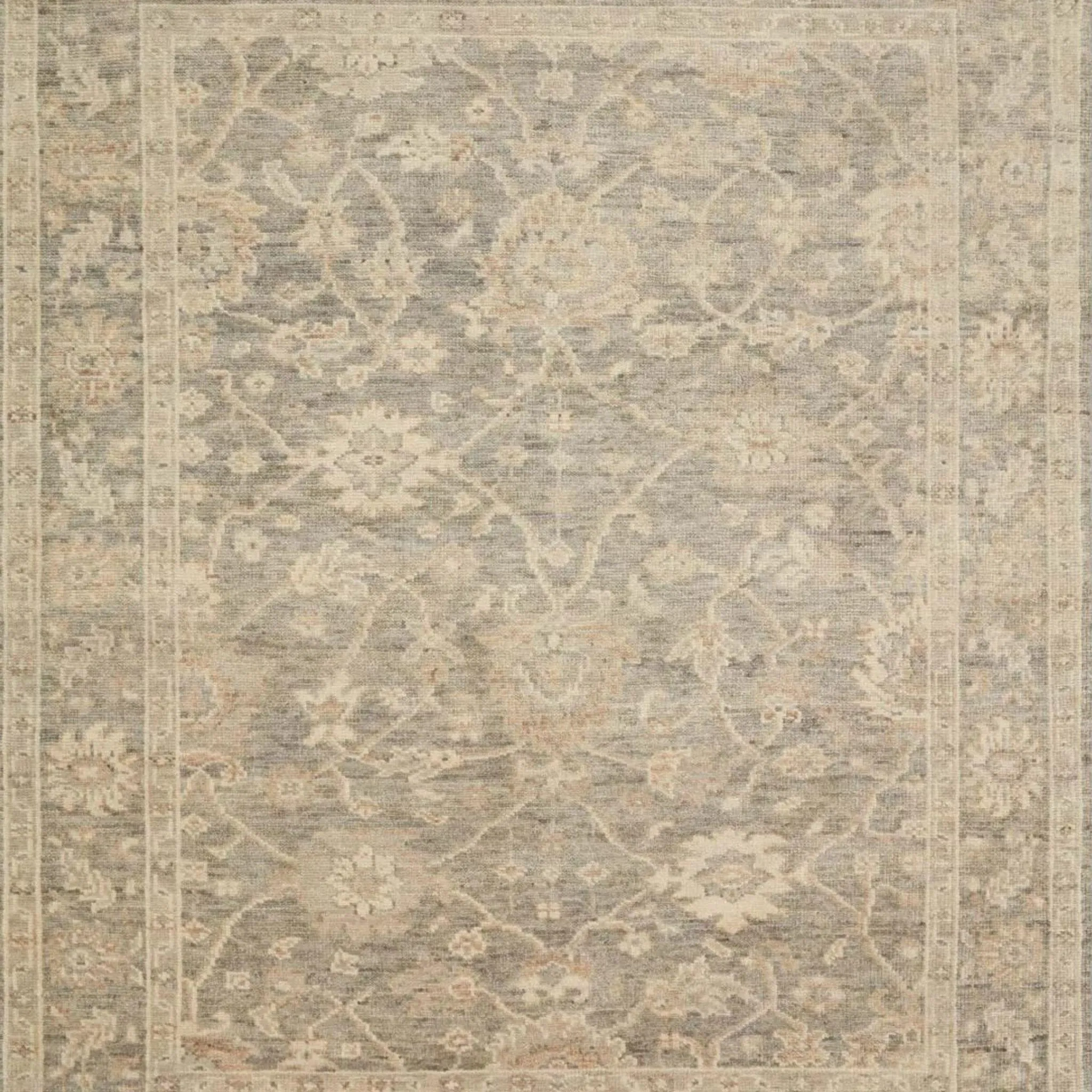 Ellie Rug, Ivory