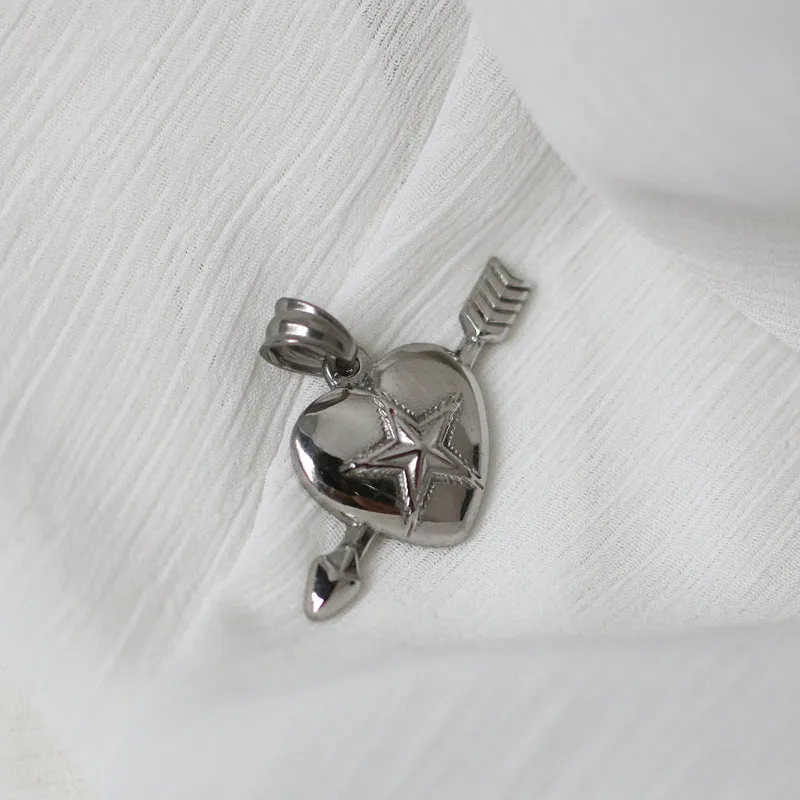 Just Lil Things Artificial Heart Arrow Charms  JLTCH0023