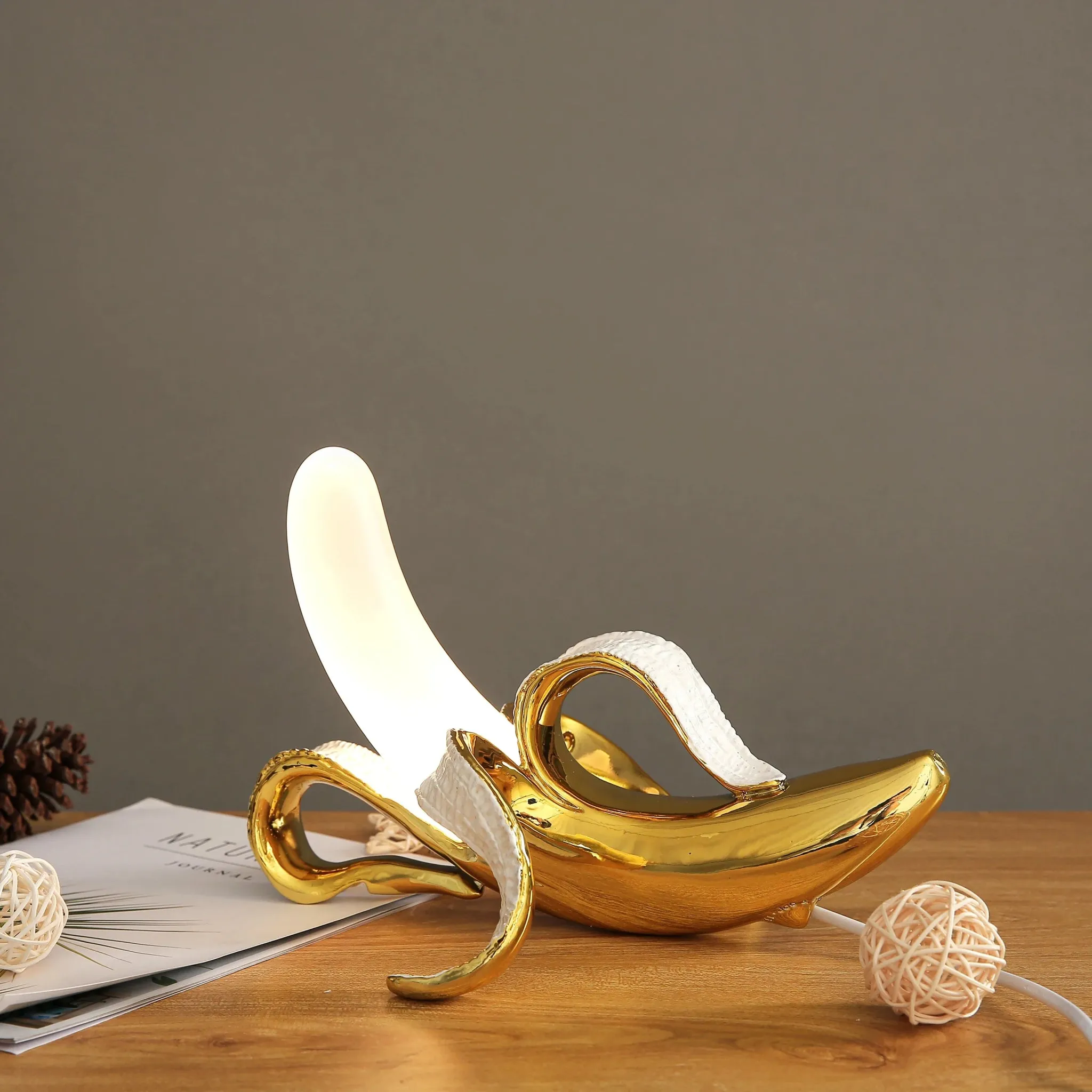 Modern Resin Banana Table Lamp