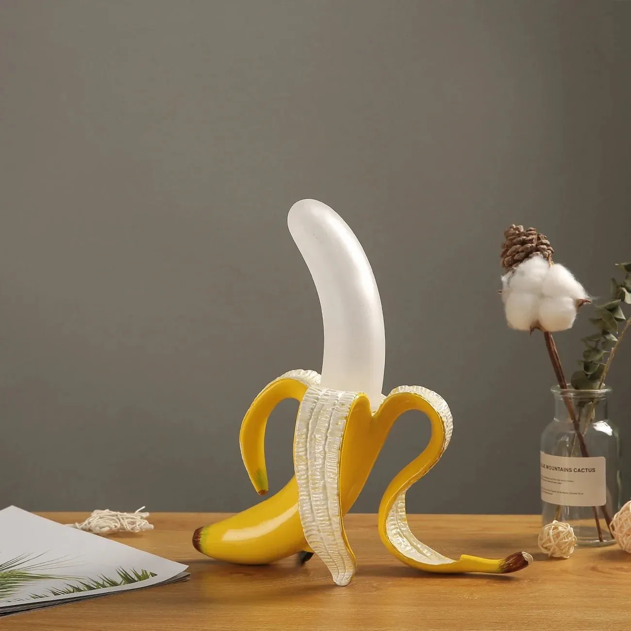 Modern Resin Banana Table Lamp