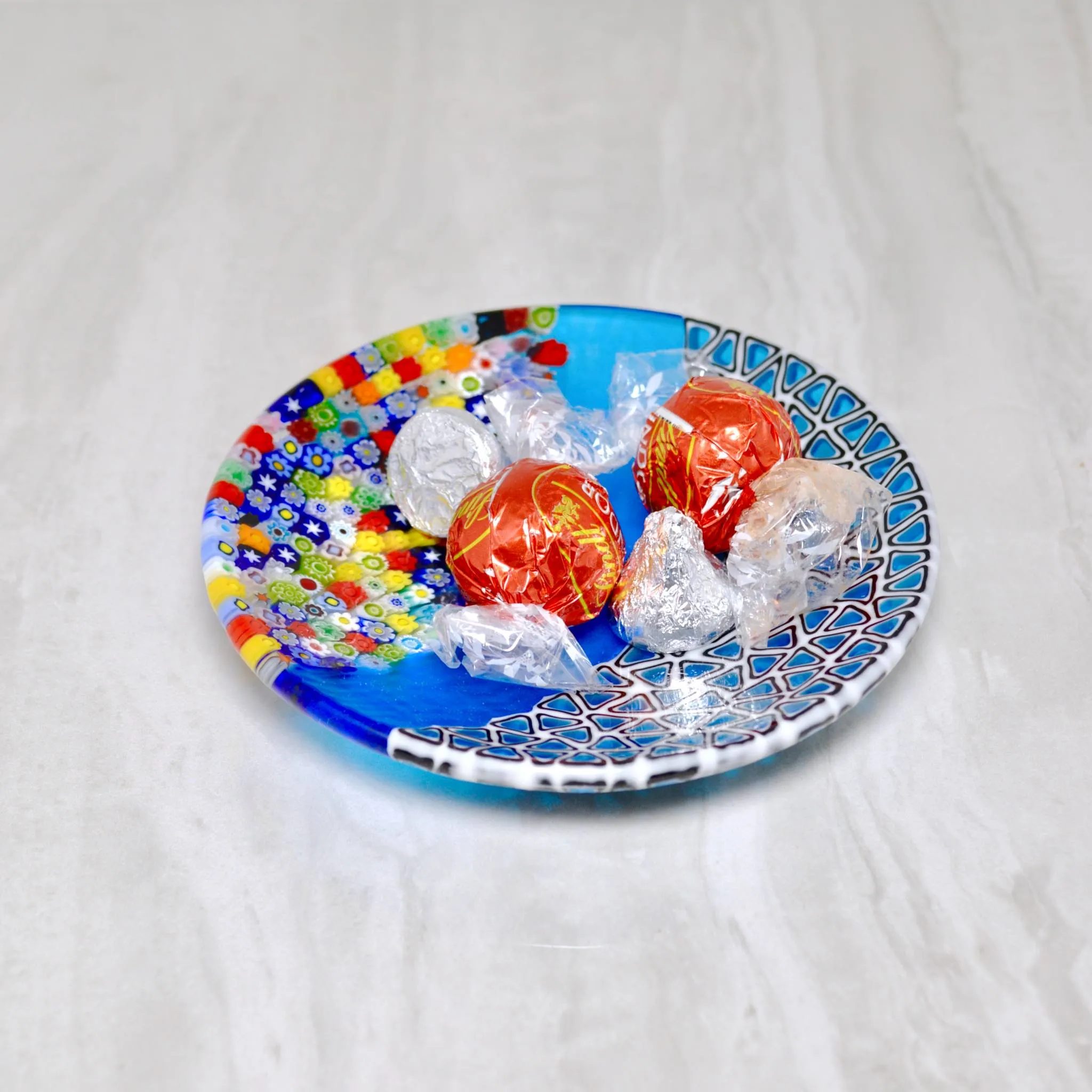 Round Murano Glass Luca Dish with Millefiori, Sky Blue, Signed by the artist