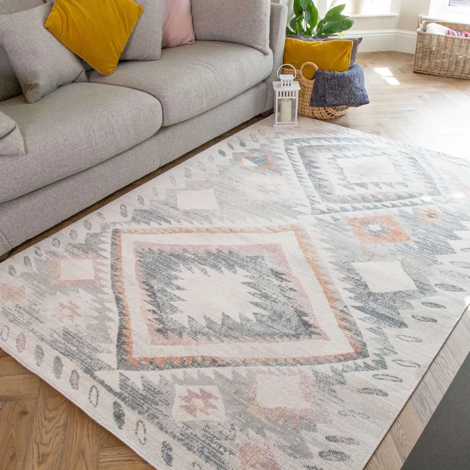 Terracotta Tribal Distressed Flat Zero Pile Area Rug