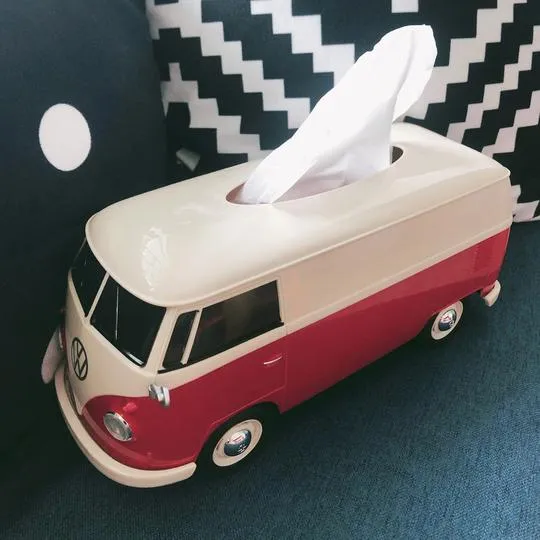 TravelMall 1963 Ridaz Volkswagen T1 Bus - Cream/Red